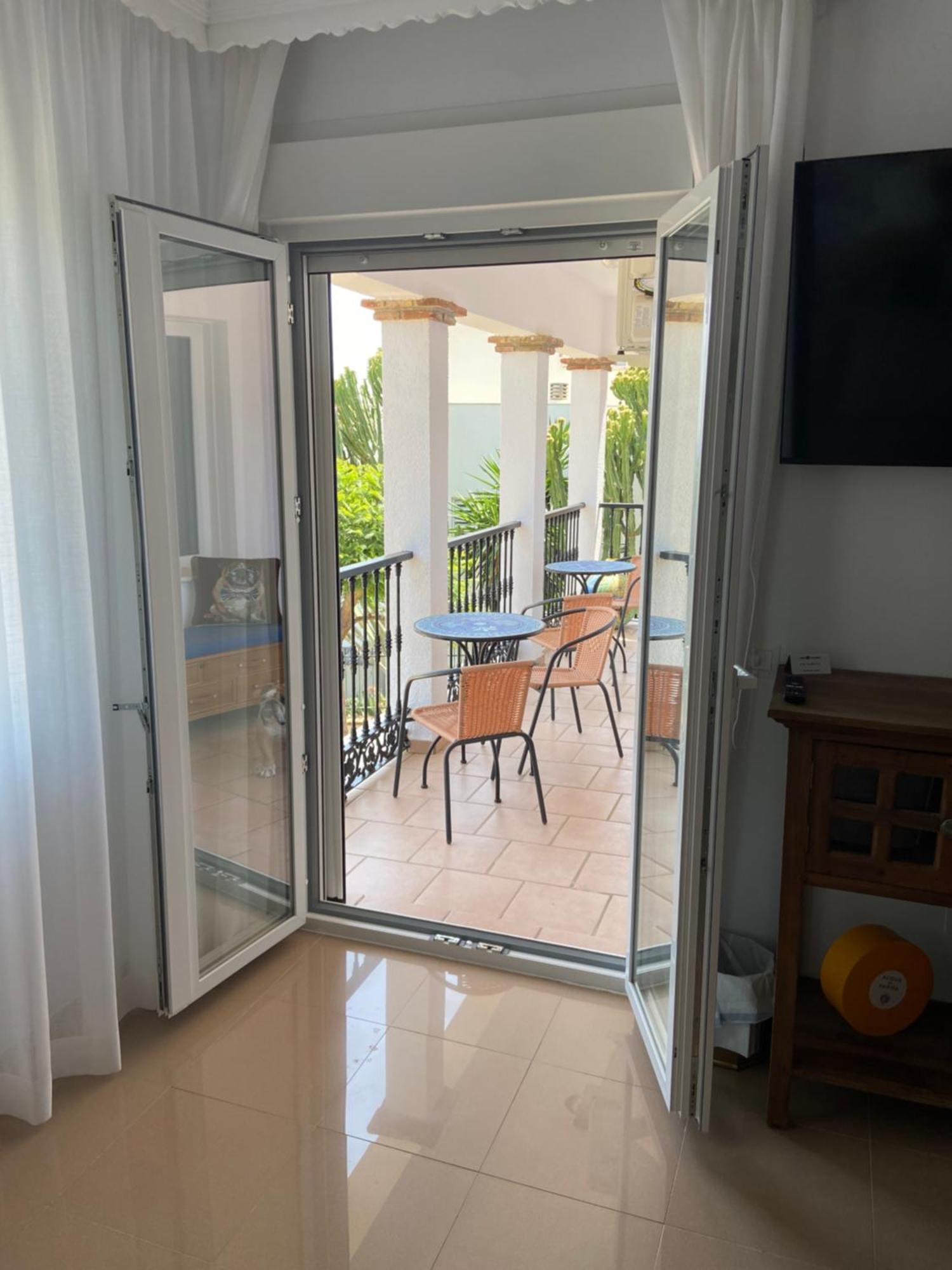 Cariad Boutique Bed & Breakfast La Cala Del Moral Eksteriør billede
